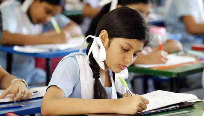 প্রথম দিনেই ময়মনসিংহ বোর্ডে অনুপস্থিত ৯৭৮ জন এসএসসি পরীক্ষার্থী
